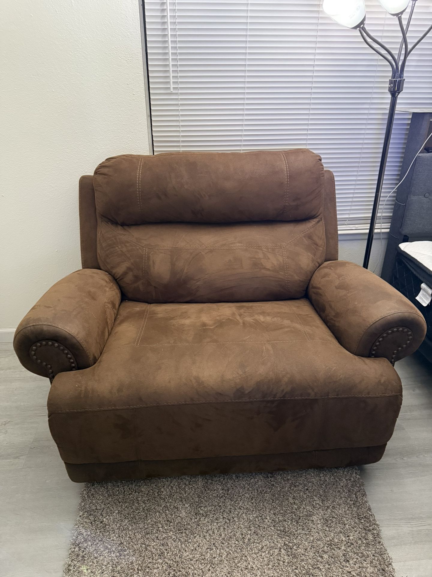 Single Recliner Sofa