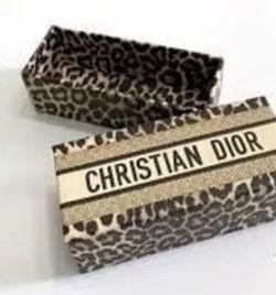 CHRISTIAN DIOR (AUTHENTIC) LIPSTICK CASE NEW SEALED