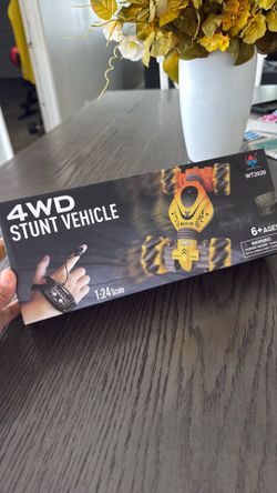 4 WD STUNT VEHICLE GAME