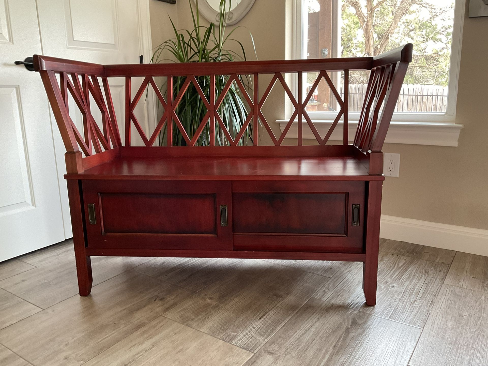 Pier 1 Entryway Bench w/Storage