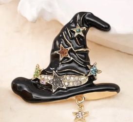witch hat brooch 