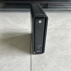 Modem And Router(ARRIS SURFboard) For Pickup And Cash Only 