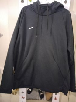 Men's Nike sweater size xl