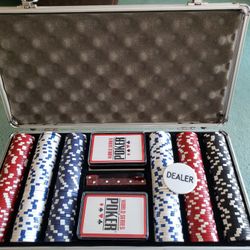 Novelty World Of Poker Travel Kit