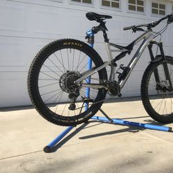 Carbon Fiber Mountain Bike