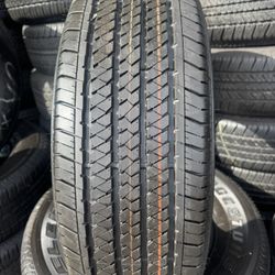 FOUR GOOD USED TIRES 255/70/17 BRIGESTONE DULER 95%TREAD LIFE 300 PRICE INCLUDE INSTALACIÓN AND BALANCE.PLEASE ASK ME FOR ANY SIZE YOU NEED 