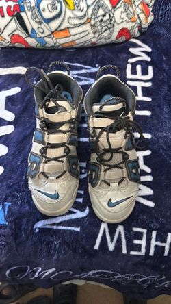 Nike Uptempo size 7y