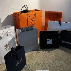 (Mint Condition) luxury Designer Brand Bags 