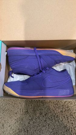 Devin booker shoes size 10