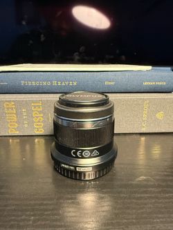 Olympus M. Zuiko Digital 45mm f/1.8 Lens micro four thirds