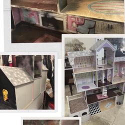 Halloween Doll House