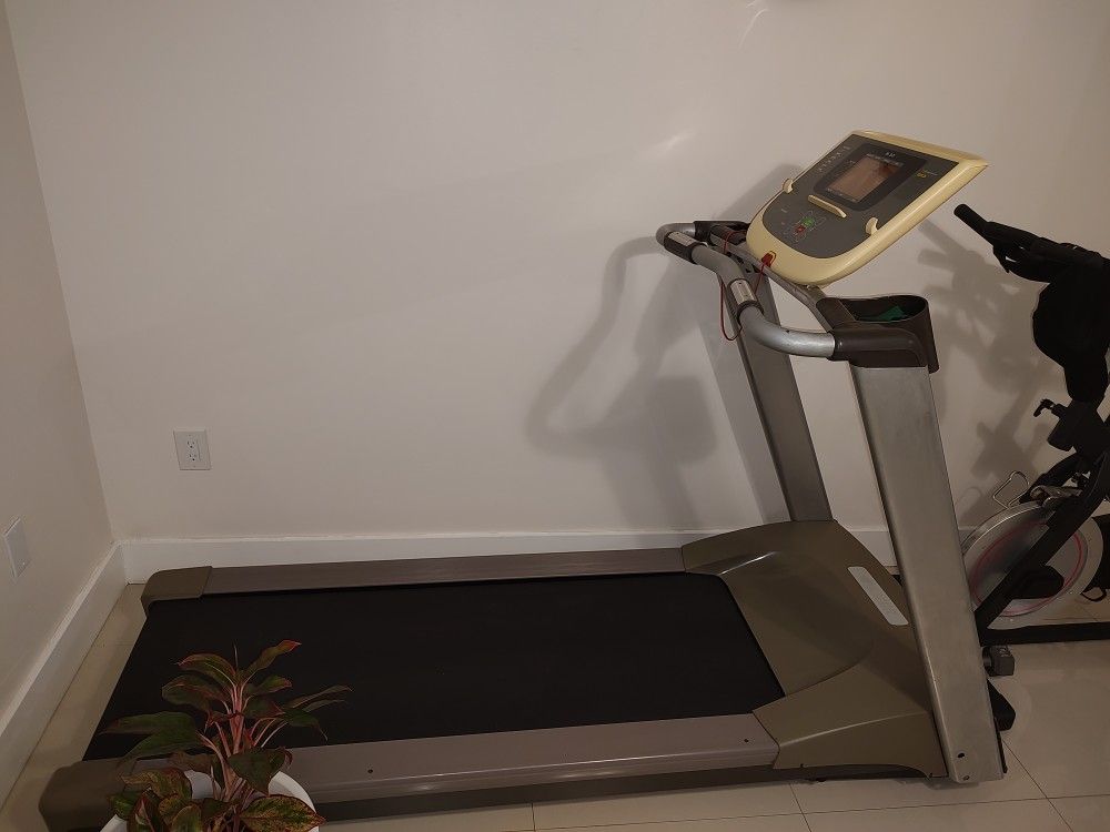 Precor Treadmill 