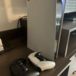 PS5 Disc Version w/ 2 Controllers 
