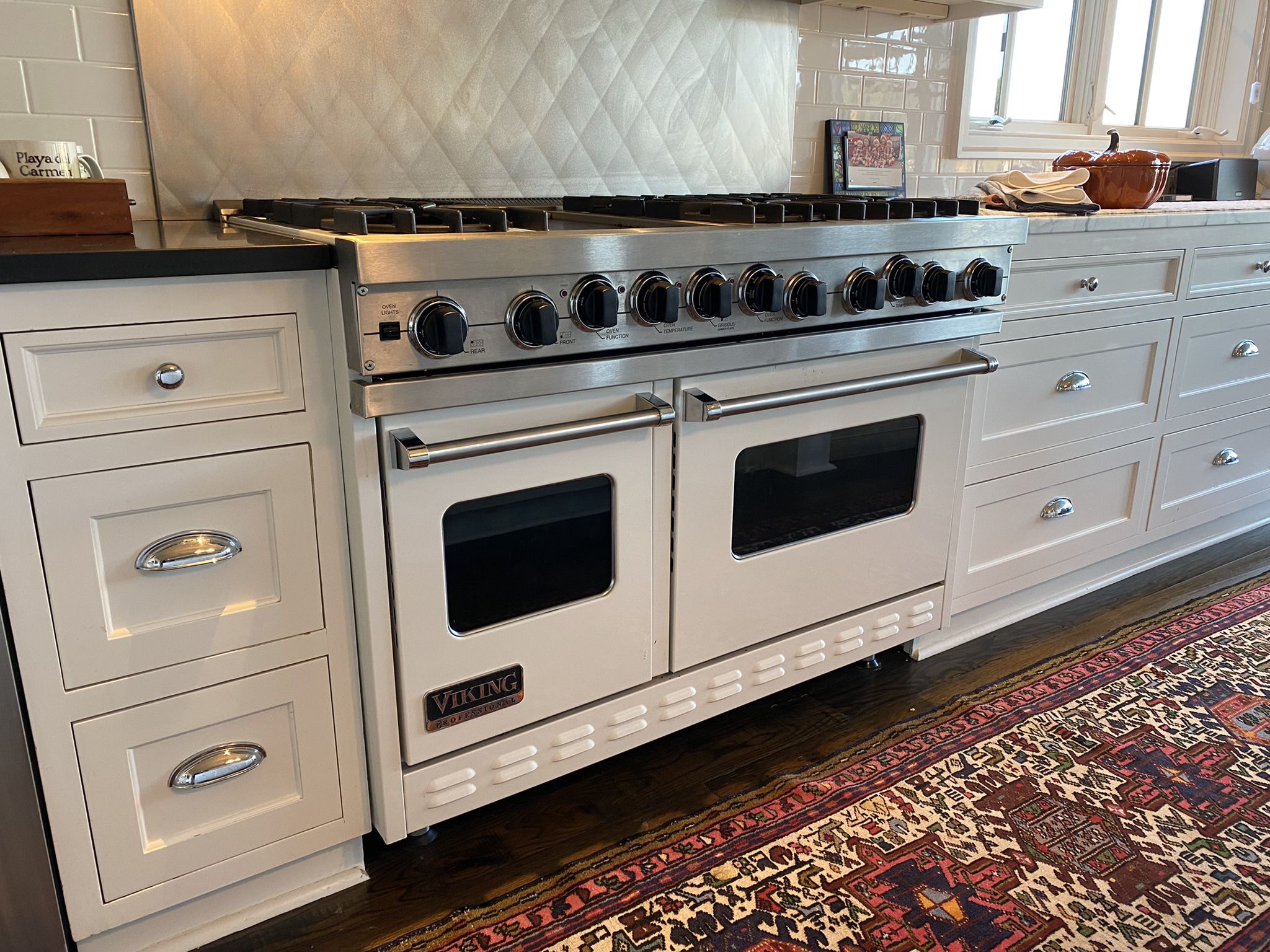 Viking Range 48” Gas Burners/electric Ovens for Sale in Bellevue, WA -  OfferUp