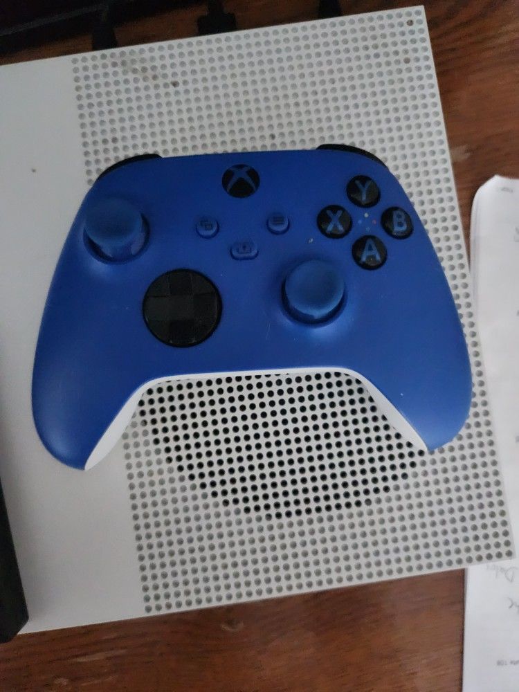 Xbox One S Bundle