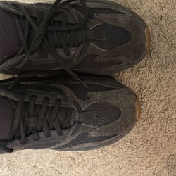 Adidas Black Yeezy 700