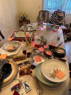 Moving sale 8/22+8/23 10-4