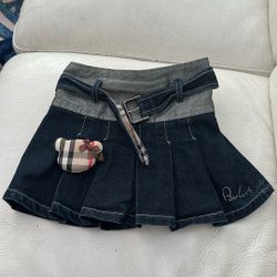 Girls Burberry Skirt Sz 5 