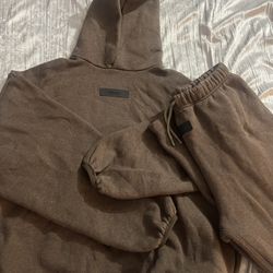 Essential Sweatsuit