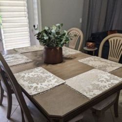 6  Elegant Placemats Mats