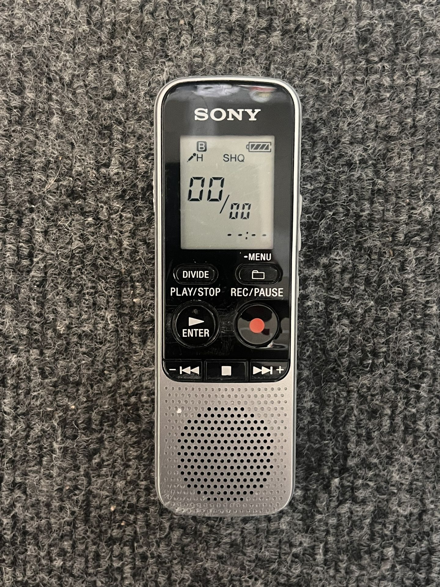 Sony Icd-bx112 2gb Digital Voice Recorder