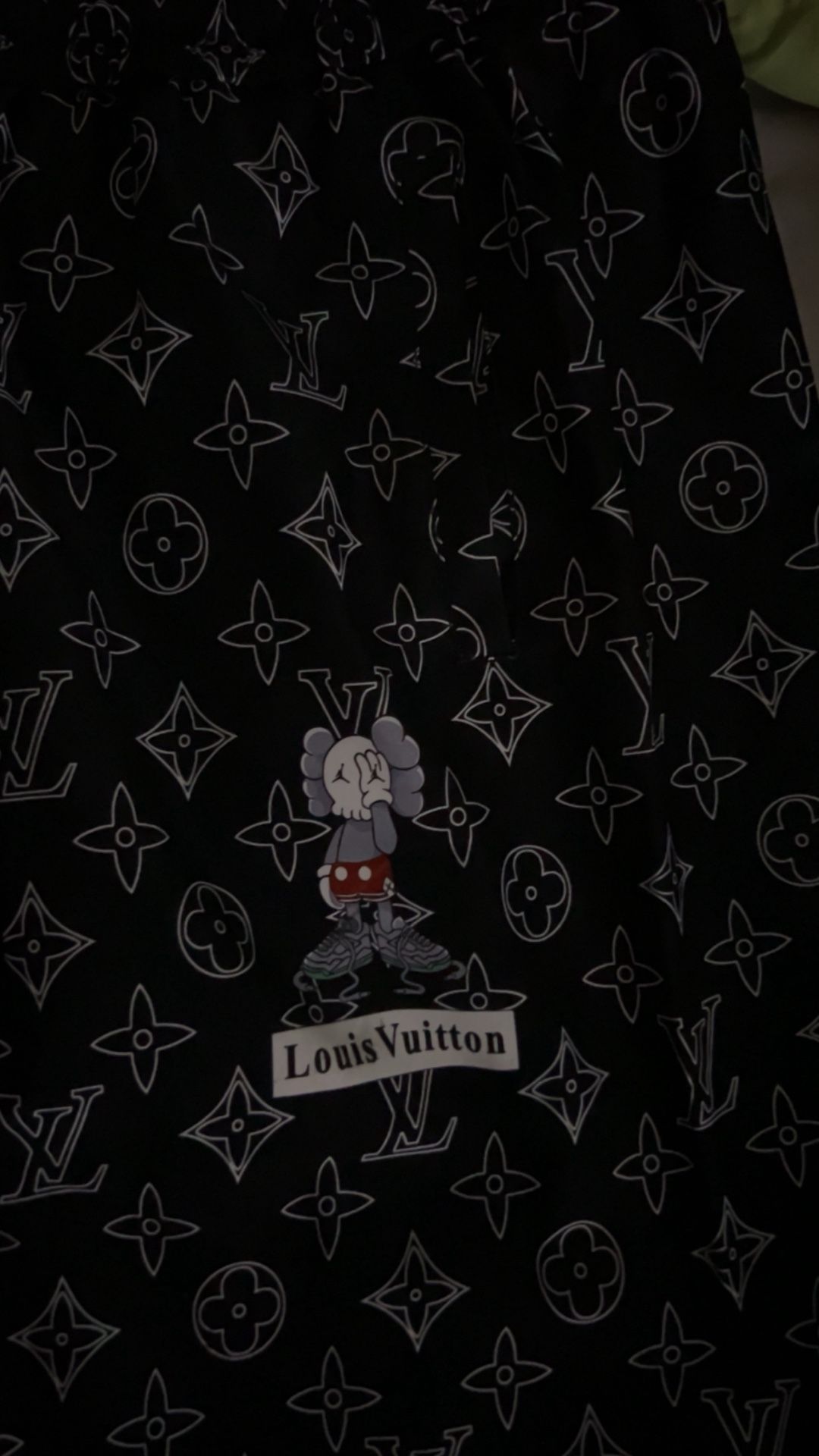 1 For 1 Gucci And Louie Shorts L