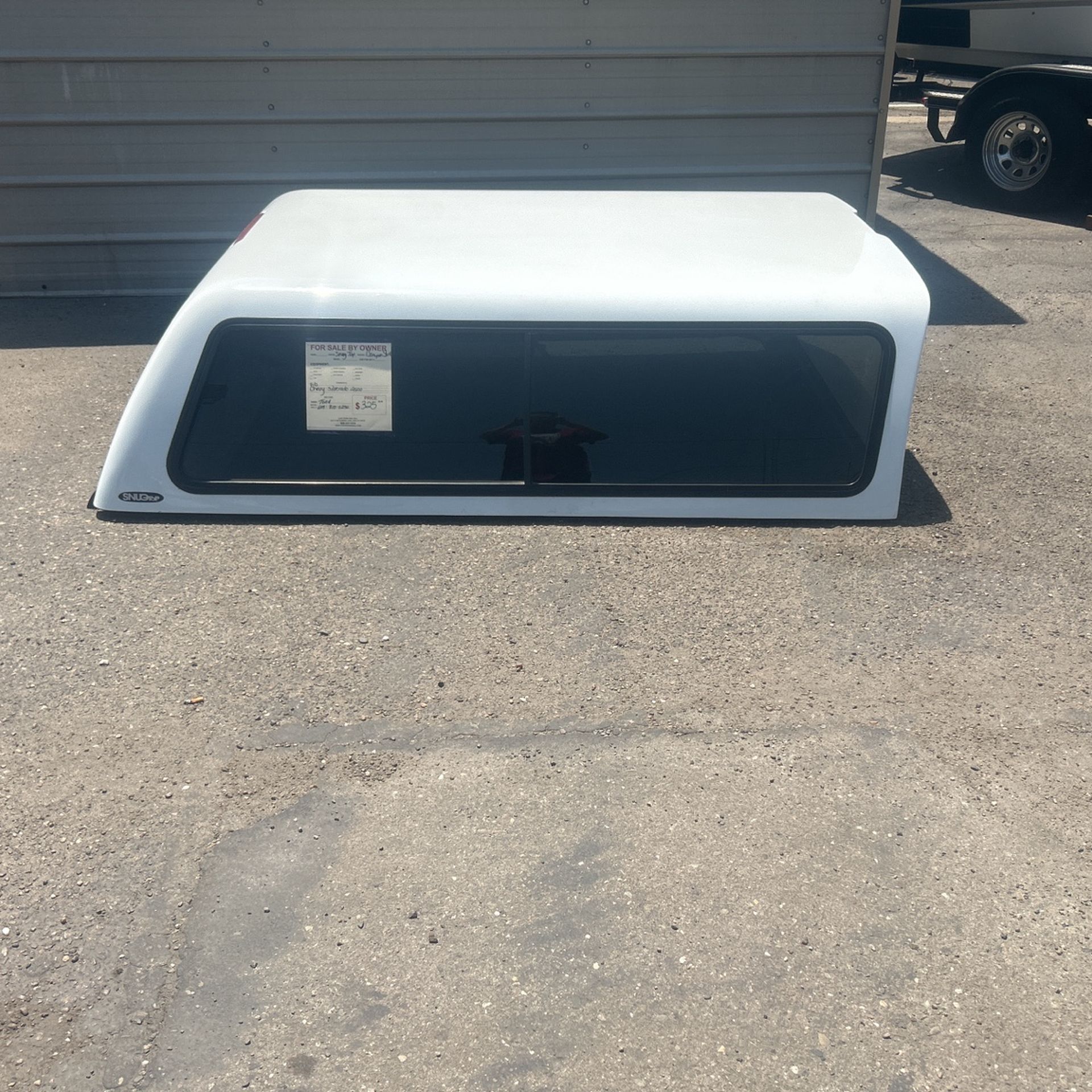 Snug Top Camper Shell Fits Chevy 2500