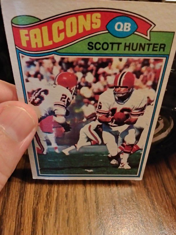 1977 Scott Hunter Card