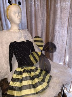 Bee Halloween costume size 18/24Months