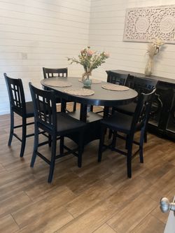Dinning Table