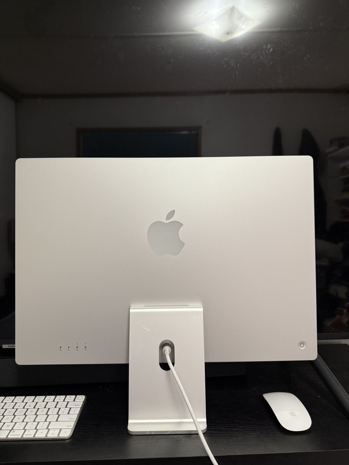 iMac 24inch 2021