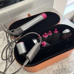Dyson Air Wrap