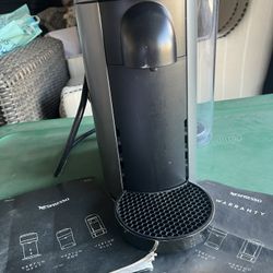 NESPRESSO Virtuo Plus