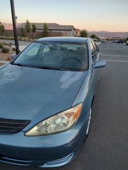 Toyota  Camry 2003