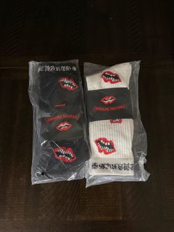 Black and white chrome heart socks
