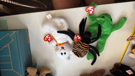Beanie Baby Spinner Spooky And Legs 