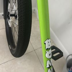 BOMMA WHEELIE BIKE 26 INCH (READ DESC)