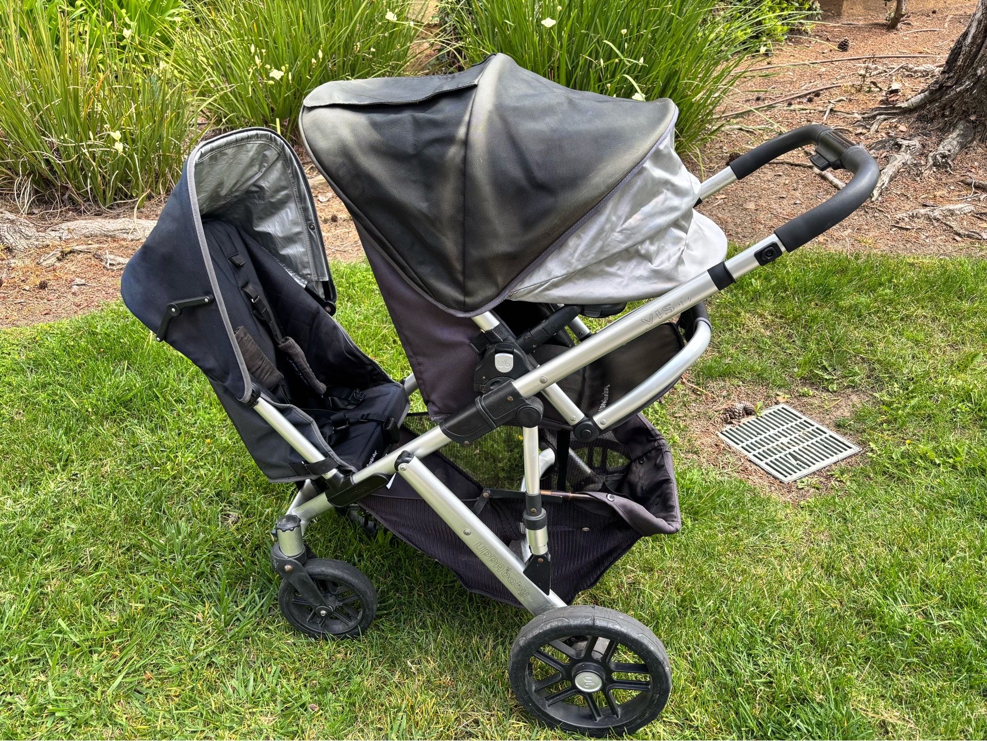 Double strollers. Upoababy and Silvercross