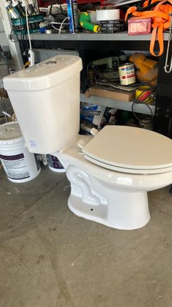 Toilet like new