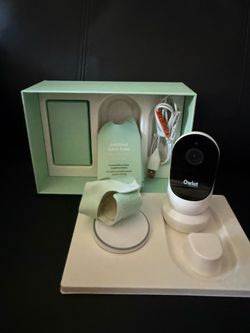 Baby owlet sock + camera baby monitor