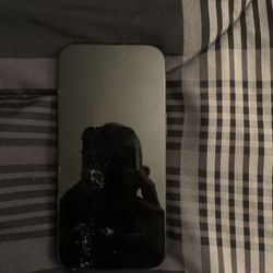 iPhone 15 Front Screen Needs To Be Replaced 