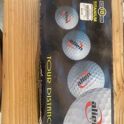 Alien Golf Tour Distance Golf Balls – 18 Count