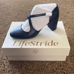 LifeStride Tracy, Lux Navy Size 7 medium