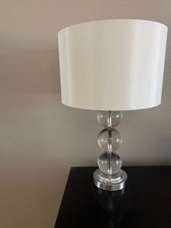2 Lamps