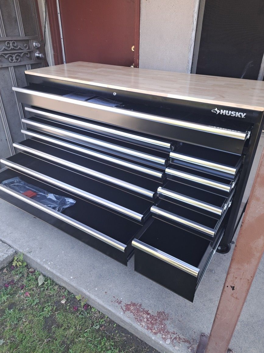 Husky 66 Inch 12-Drawer Mobile Workbench Tool Chest