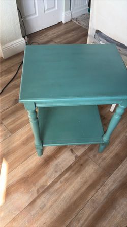 2 x Matching Side Tables