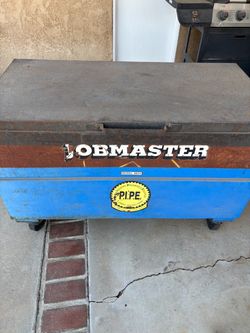 Knack 4824 rolling jobsite storage box