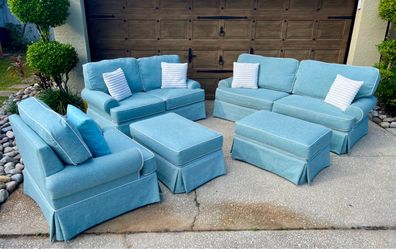 Sofa, Loveseat, Chair & 2 Ottomans Set
