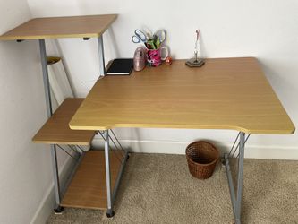 Desk In Great Condition