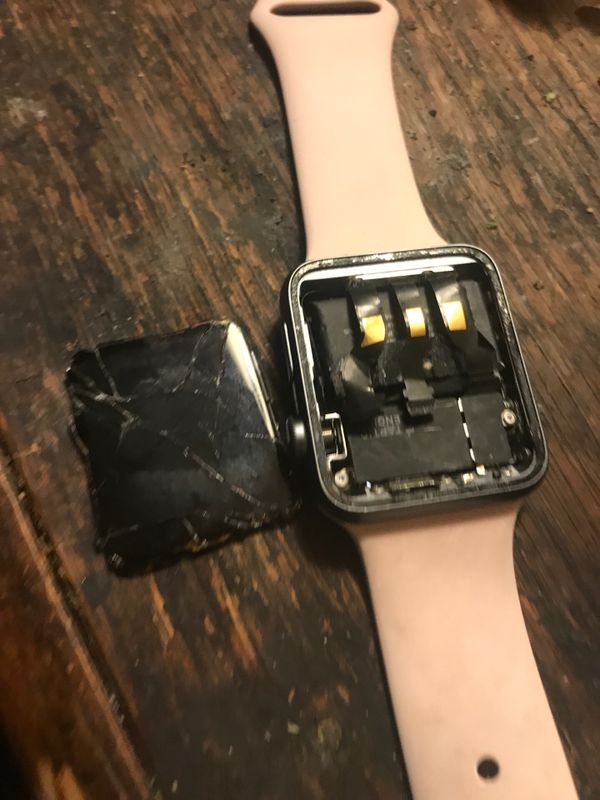 iwatch series 3 broken screen